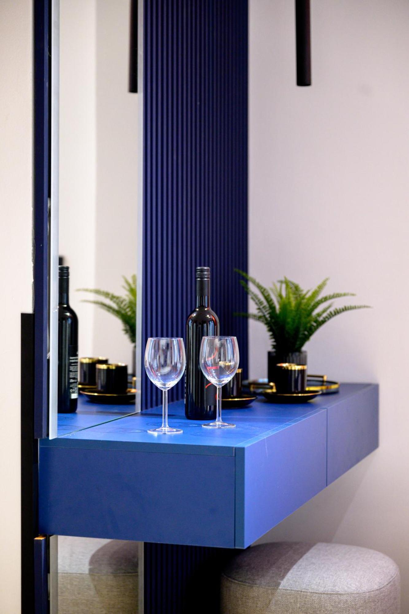 Crown Apartments Zagreb Bagian luar foto