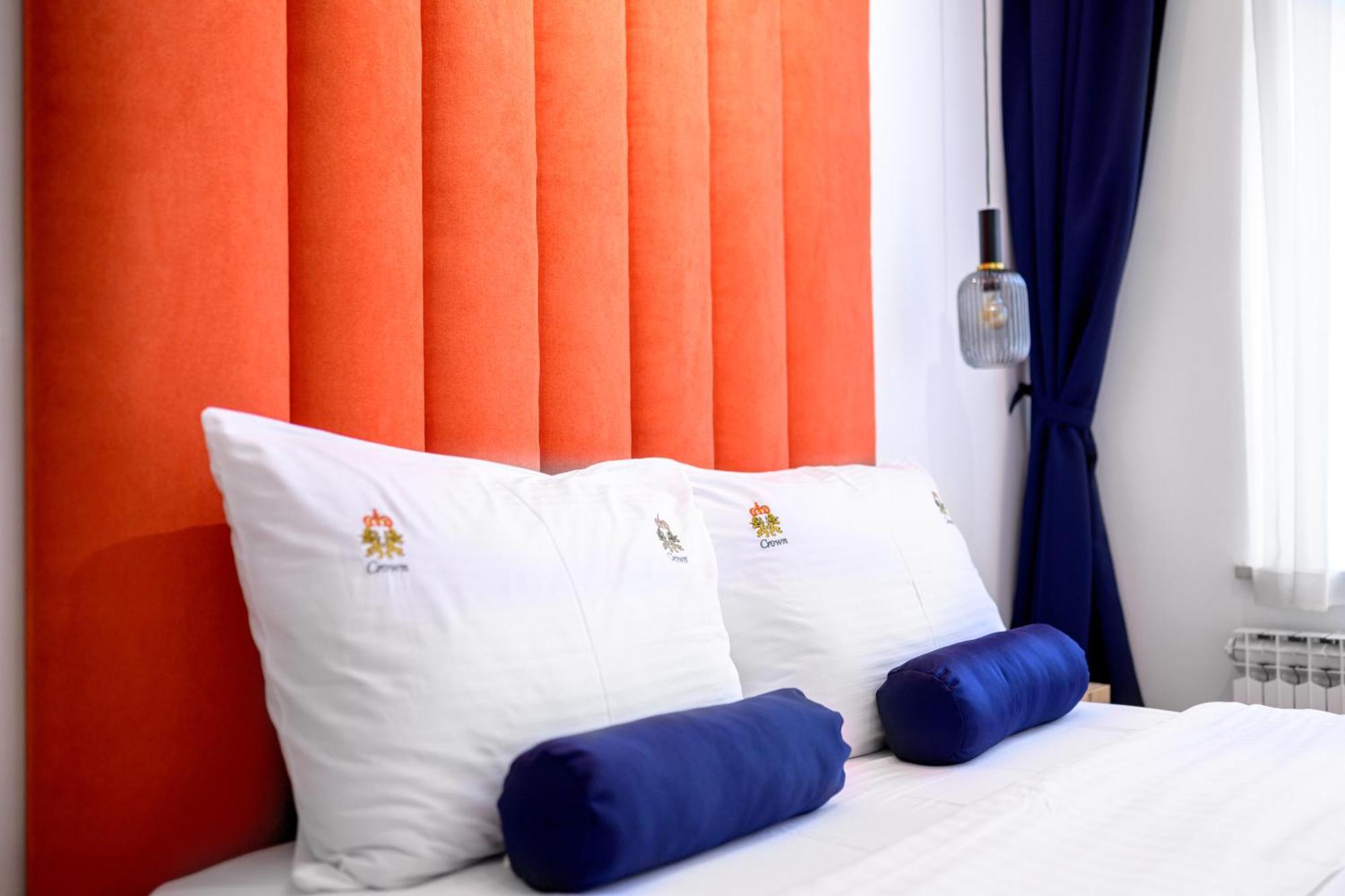 Crown Apartments Zagreb Bagian luar foto