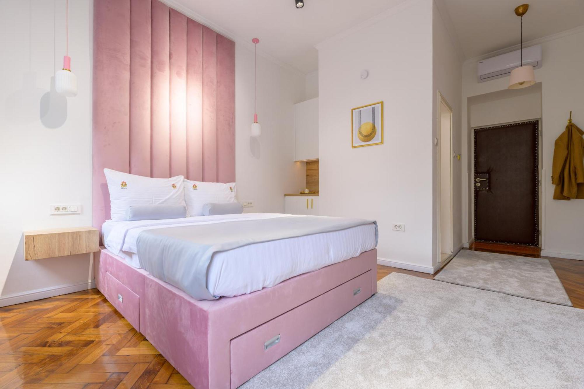 Crown Apartments Zagreb Bagian luar foto