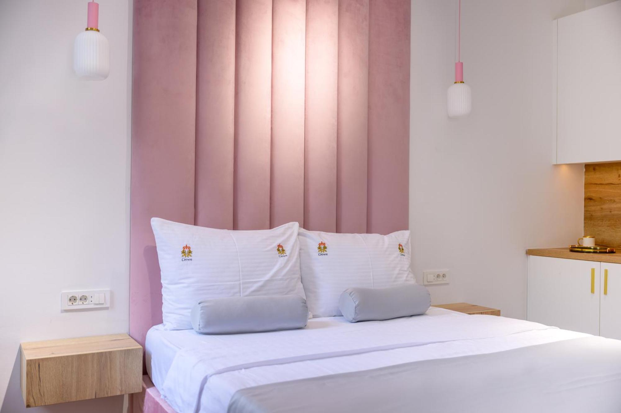 Crown Apartments Zagreb Bagian luar foto